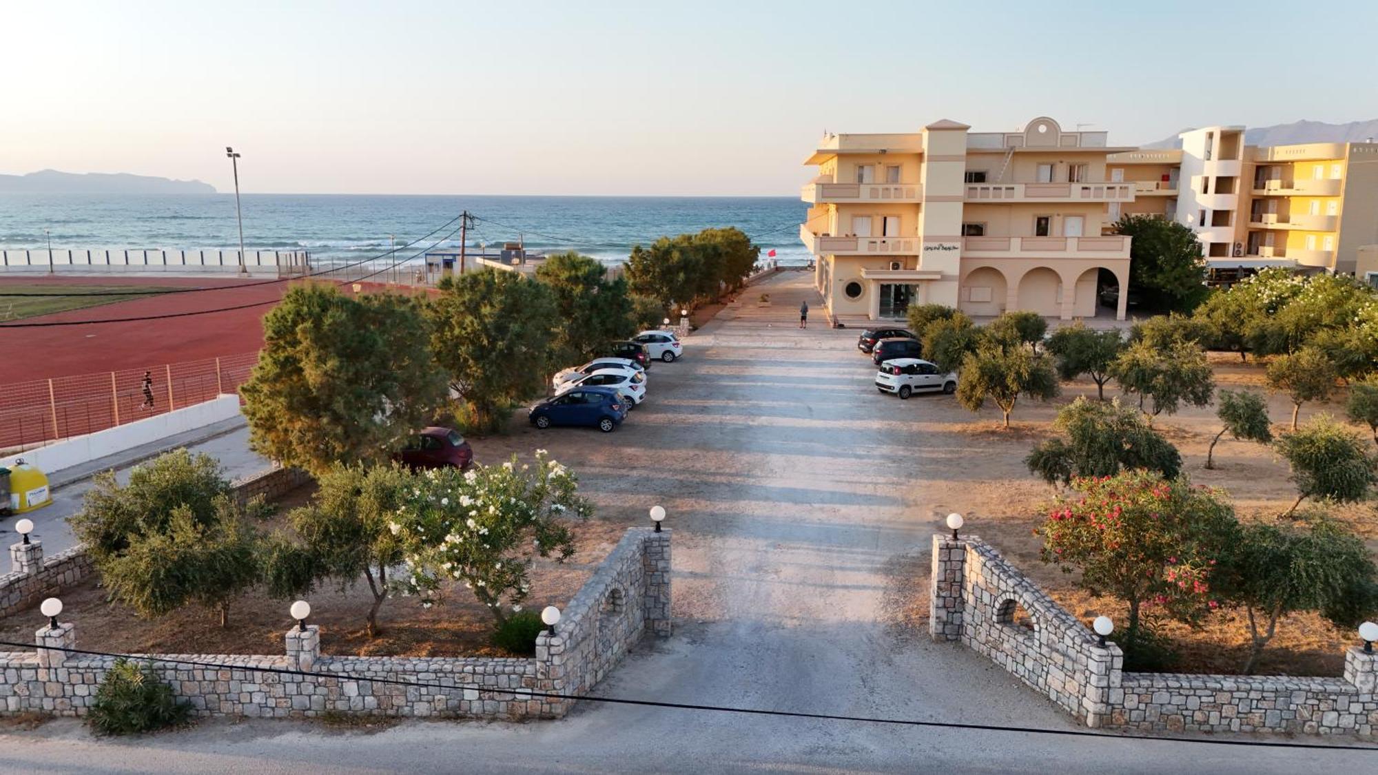 Galini Beach Hotel Kissamos Ngoại thất bức ảnh